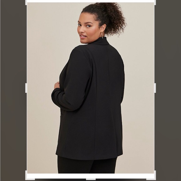 Torrid Studio Crepe Jersey Classic Shawl Collar Blazer - Picture 4 of 11